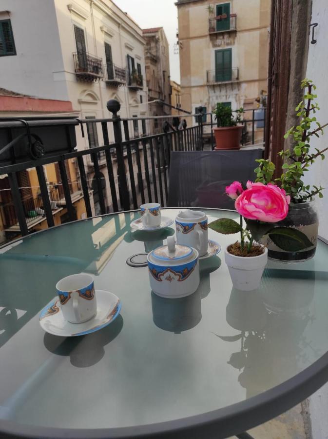 Casa Dei Sogni Apartment Palermo Luaran gambar